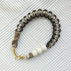 パラコード　ハンドストラップ ブラウン ブラック シンプル 大人