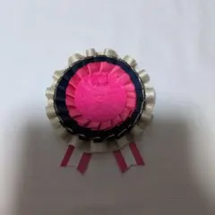 プロセカ　ビビバス　ロゼット風缶バッジケース