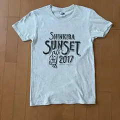 スピッツ SHINKIBA SUNSET 2017 Tシャツのサムネイル