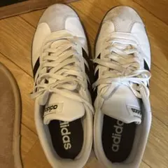 adidas スニーカー ホワイト/ブラック