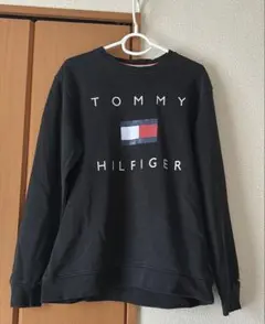 TOMMY HILFIGERスウェット　トレーナー