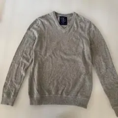 アメリカンイーグル グレー Vネックニット