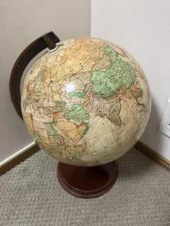 앤틱 글로브 인테리어