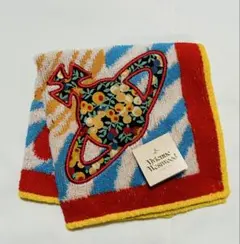 Vivienne Westwood タオルハンカチ 　　　花柄アップリケ付きのサムネイル
