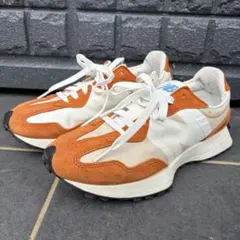 【人気モデル】NewBalance327♦︎24.5㎝カラーオレンジ系♦︎かわいい