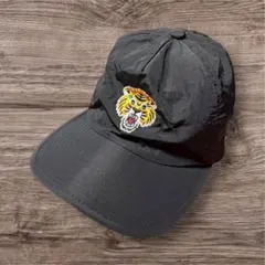 グラニフ オーサムタイガー キャップ Awesome Voice 黒 トラ刺繍