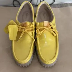 デッキシューズ 革靴