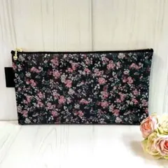 ムーンモス　黒　総柄　マスクケース　ペンケース