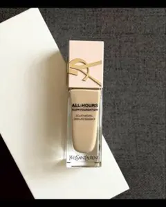 【新品・未使用】YSL オールアワーズ グロウ ファンデーション LC2 箱付きのサムネイル
