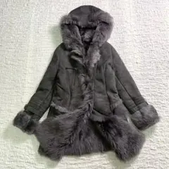 ムートン コート