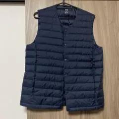 ユニクロ　ウルトラライトダウン　ベスト M ネイビー