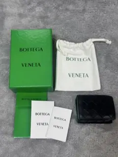 BOTTEGA 三つ折り財布 ブラック×グリーン