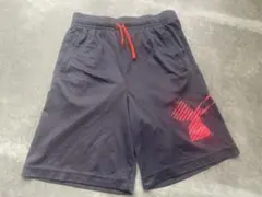 キッズ　Under Armour ハーフパンツ YMD