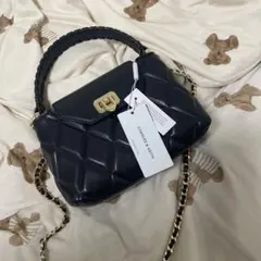 【新品未使用】CHARLES & KEITH ブラックショルダーバッグ