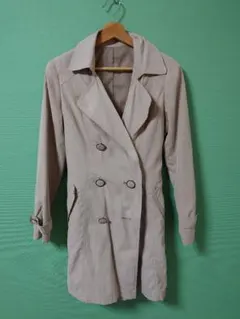 ベージュ ダブルブレスト トレンチコート サイズ38