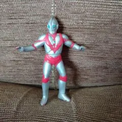 ウルトラマンパワードソフビ
