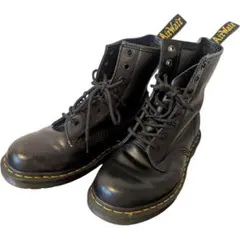 Dr. Martens ドクターマーチン 8ホールブーツ