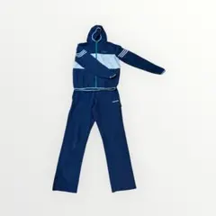 adidas ジャージ　セットアップ