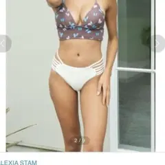 新品未使用未開封 ALEXIASTAM ビキニボトム ホワイトのサムネイル