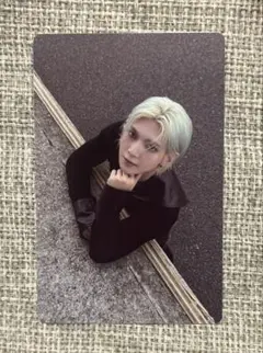 GOLDEN HOUR : Part.4 ATEEZ ヨサン トレカ