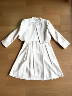 フォーマル　ワンピース　a.v.v 白　130cm