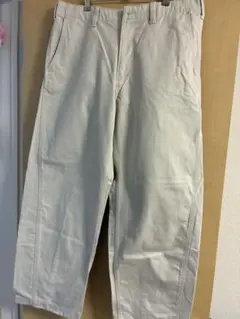 GU ワークパンツ ベージュ XLサイズのサムネイル