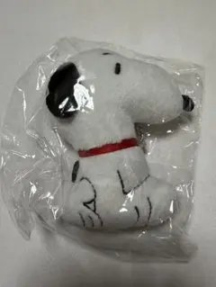 ピーナッツ　スヌーピー　ぬいぐるみボールチェーンスヌーピー　ガチャガチャ