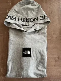 ボックスロゴ パーカー