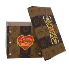 激レア ヴァージル期 LV × NIGO LV MADE カードボード ボックスのサムネイル