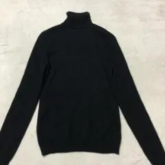 ユニクロ カシミヤ100％ ニットセーター タートルネック ブラック Mサイズ