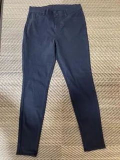 UNIQLO ウルトラストレッチレギンスパンツ　ダークグレーLサイズ