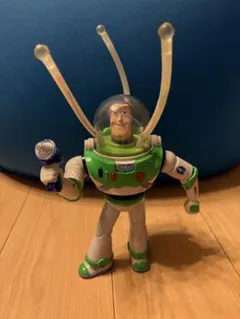 バズライトイヤー トイストーリー 東京ディズニーランド限定品　中古 品