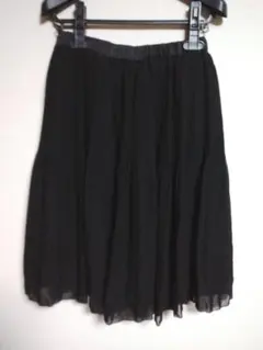 ☆値下げ相談可☆　プリーツスカート　ウエストゴム　Sサイズ　スカート　黒