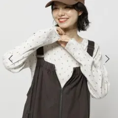 ニコアンド アイレットテレコレースプルオーバー アイボリー花