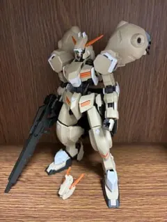 ガンプラ HG 鉄血のオフェンズ 1/144 ガンダムグシオンリベイク ジャンクのサムネイル