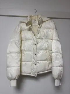 ダウンジャケット