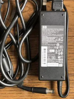 ACアダプター(HP PPP012L-E 19V4.74A 90W)