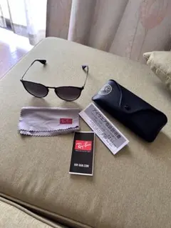 Ray-Ban RB3539 002/8G 54ロ19 145 3N