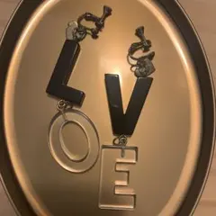 Item thumbnail for item 7a687b15-5d81-4770-b0c1-4c41a6ee70b4