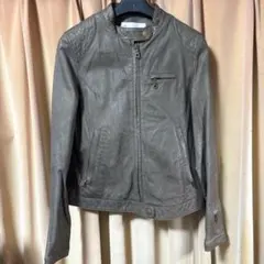 Item thumbnail for item bf8ddb18-9c49-4b40-baf3-fc8e2af53562