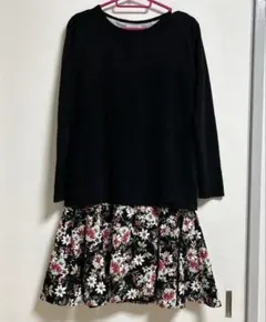 授乳ワンピース　花柄　ブラック　黒　マタニティ　長袖　秋冬　フレア