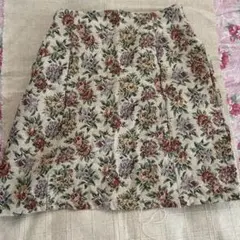 olive des olive 花柄ミニスカート バックジッパー付き[匿名配送]