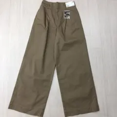 未使用品 UNIQLO ユニクロ ハイウエスト チノ ワイドパンツ ストレッチ