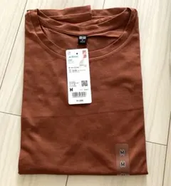 新品　UNIQLO エアリズムドレープ Tシャツ　Ｍ　ダークオレンジ　ブラウン