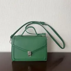 レトロなグリーンカラーのミニショルダーバッグ　ハンドバッグ　2WAY