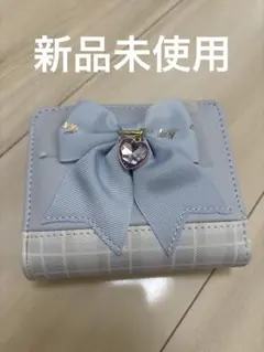 キッズ　二つ折り財布