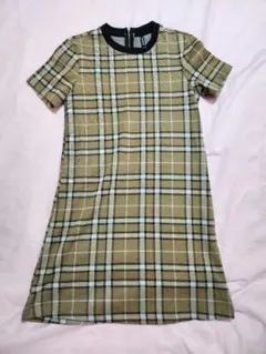 Stradivarious ワンピース