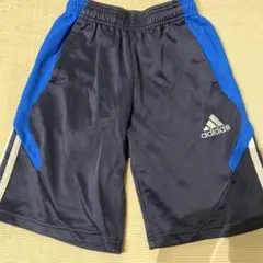adidas スポーツ用ハーフパンツ 130cm