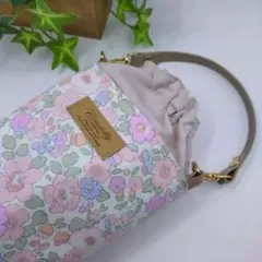 Item thumbnail for item 3a863ec2-8a80-46dd-92d5-852af392bf64