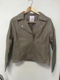 フェイクレザー レギュラーライダースジャケットアズノウアズプラス☆